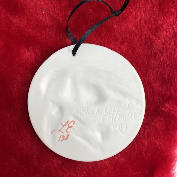 Chickadee Branch Ornament Signed LE 1989 Handpainted Ceramic Raised Design 3.5" - Picture 9 of 16